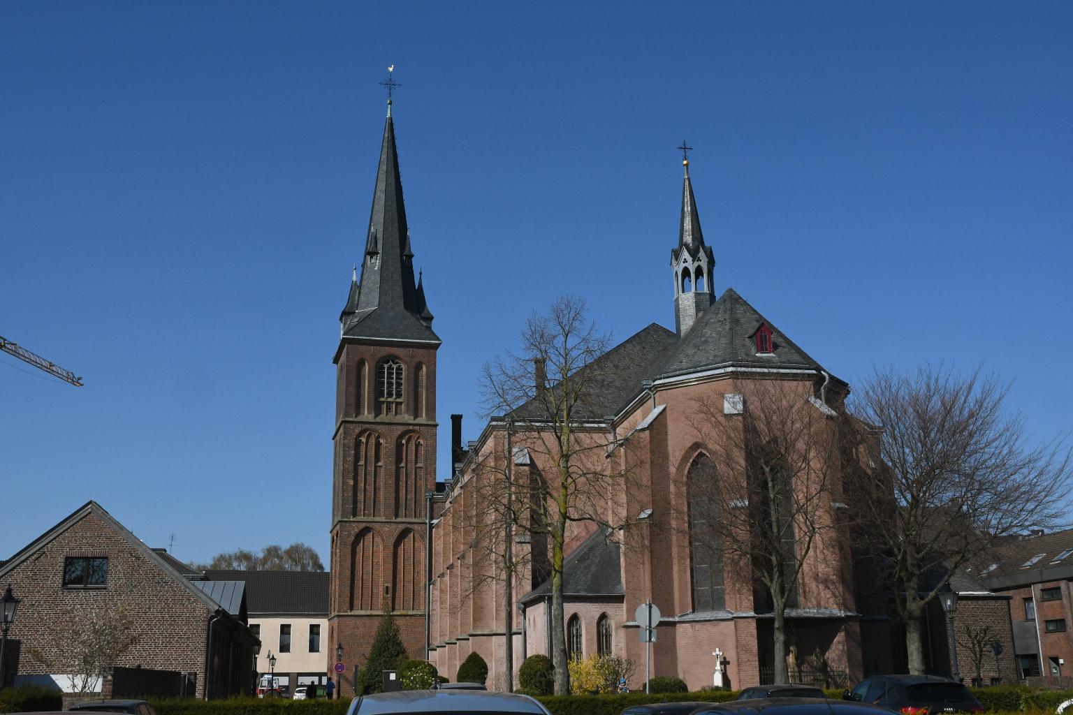 Kirche St. Hubertus (c) Ulrike Gerards